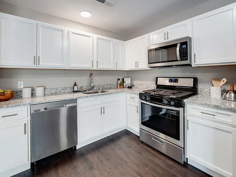 Pleasant View Estates — Photo 4