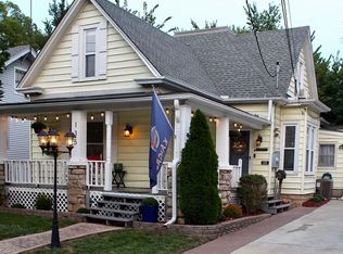 135 Allcutt Ave, Bonner Springs, KS 66012