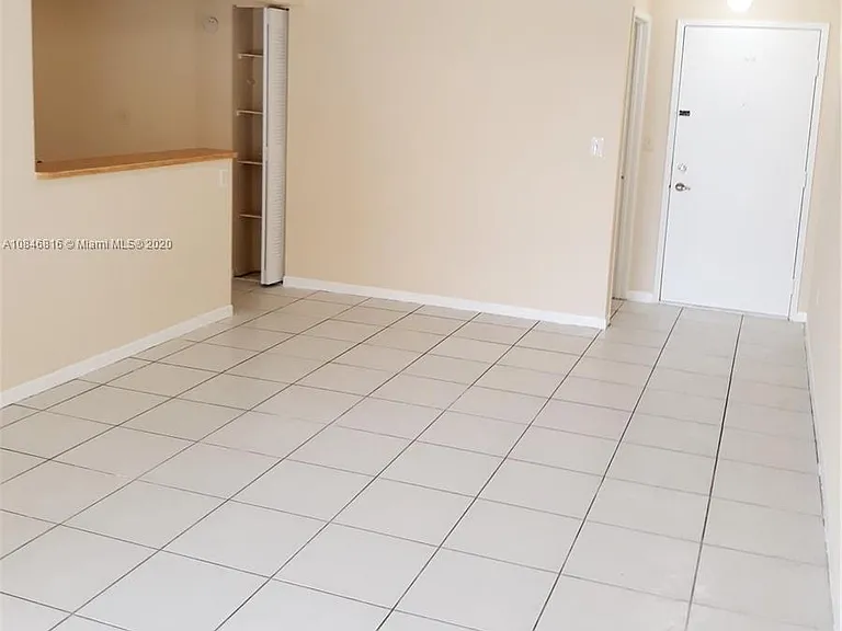 9423 Fontainebleau Blvd #102 — Photo 8