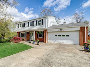 26 Craven Dr, Charleroi, PA 15022