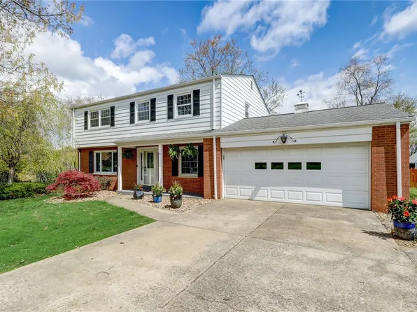 26 Craven Dr, Charleroi, PA 15022