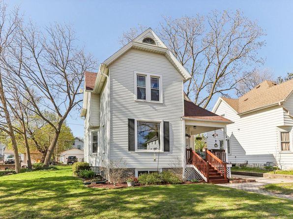 114 East Washington STREET, West Bend, WI 53095