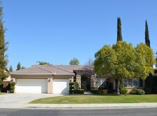 9416 Lake Victoria Dr, Bakersfield, CA