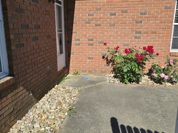 533 E Main St, Apple Creek, OH 44606