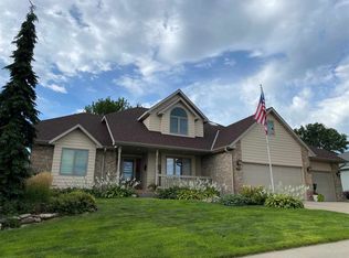 2303 Bel Air Rd, Norfolk, NE 68701