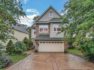 182 Benefield Blvd, Peekskill, NY 10566