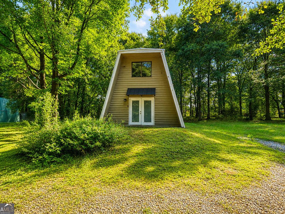 1st image of 555 Freeman Dr