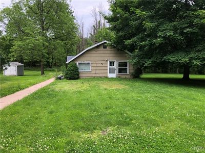 62 Chestnut St, Phoenix, NY, 13135