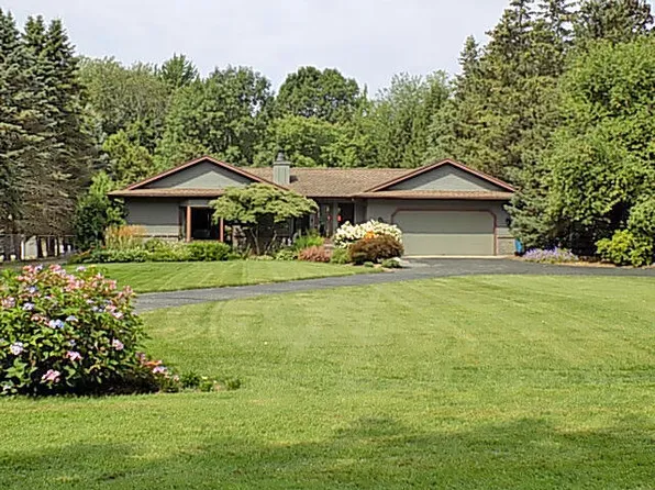 4728 65th St, Holland, MI 49423