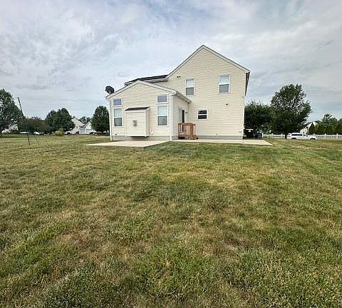 4th image of 6325 Cheyenne Creek Dr