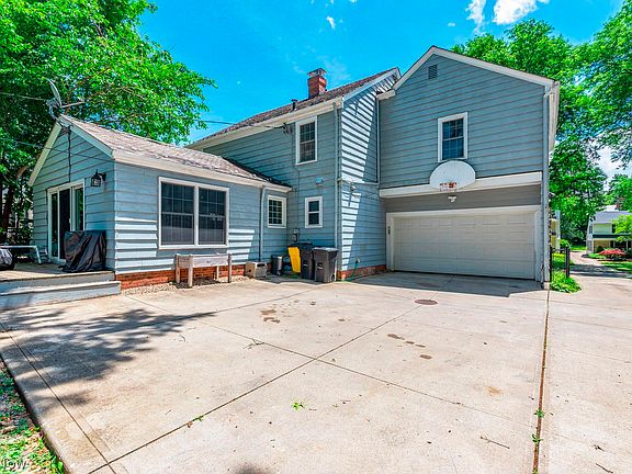 3rd image of 22299 Rye Rd