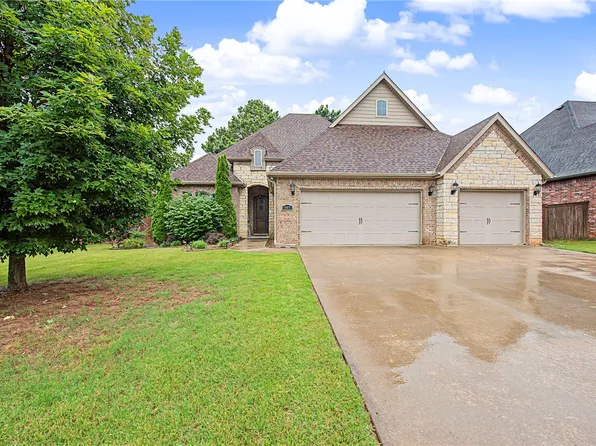 907 SW Glen Arbor Ave, Bentonville, AR 72713