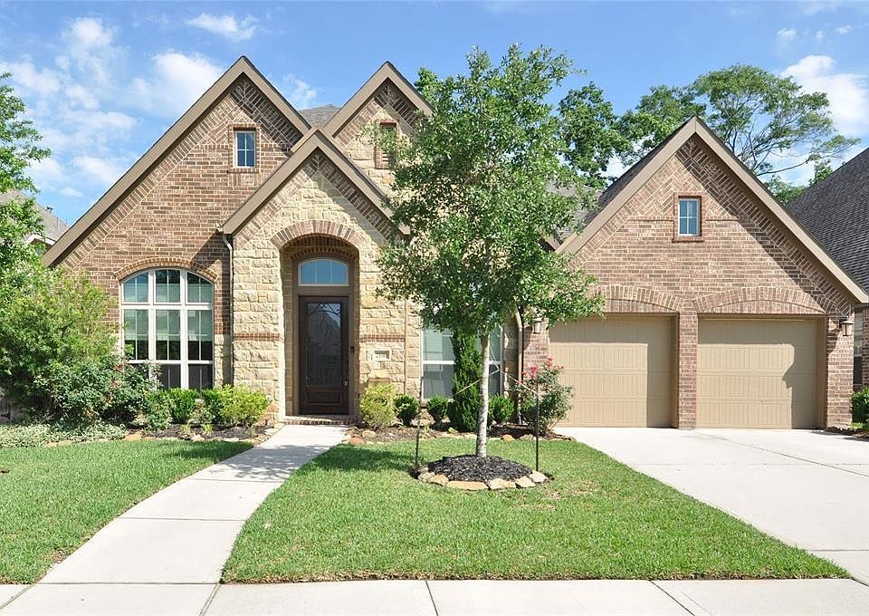 1st image of 23315 Robinson Pond Dr