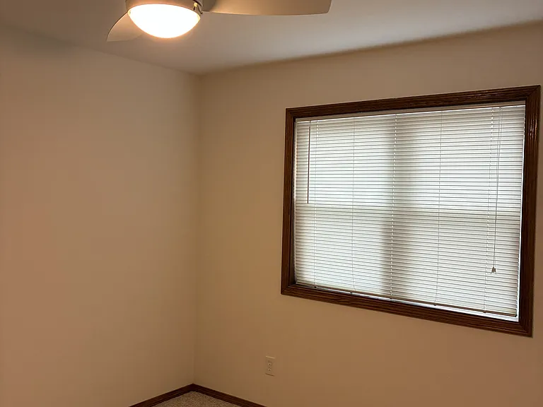 925 Sky Ridge Dr — Photo 24