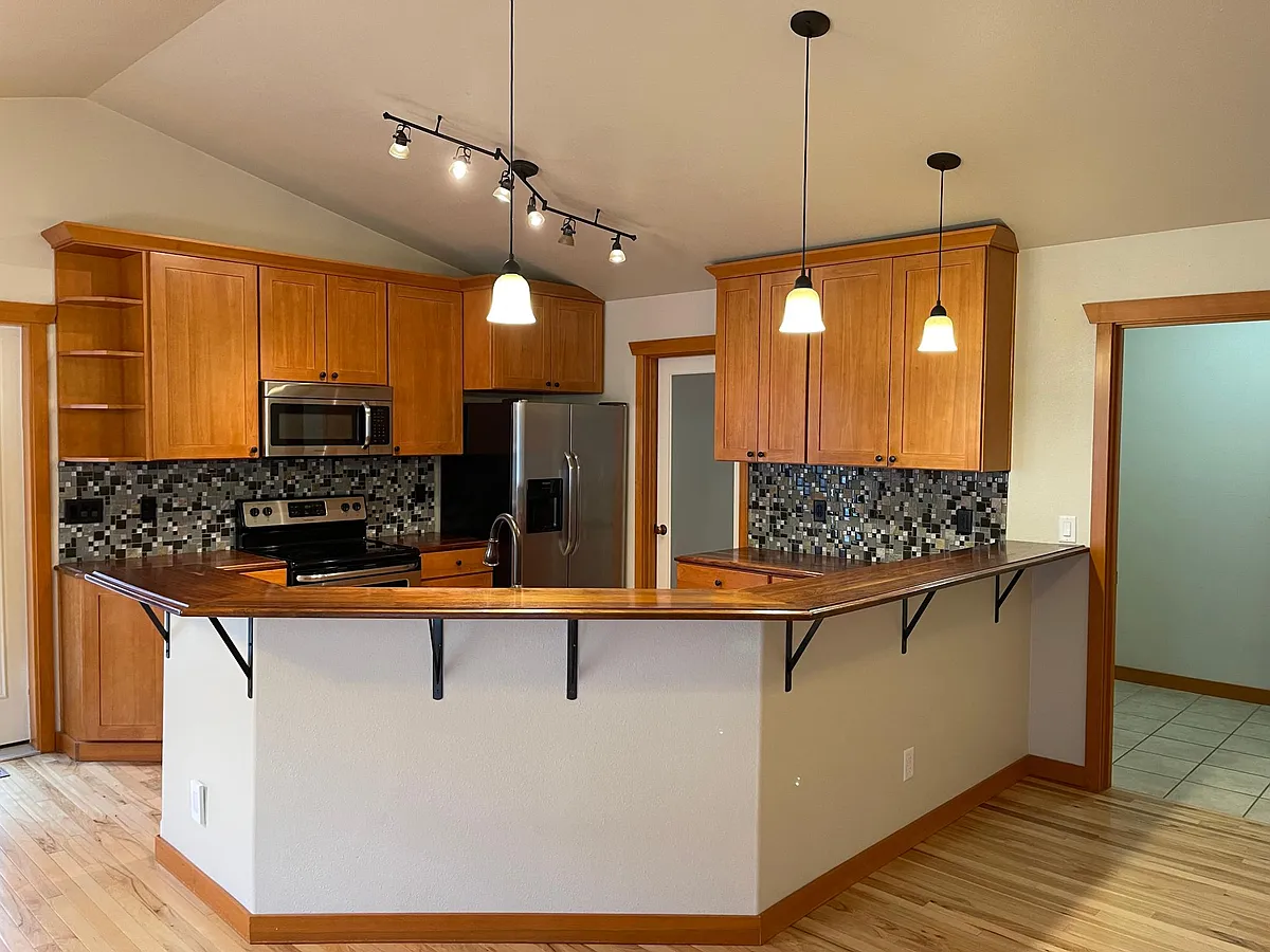 Building Photo - 209 Stehekin Way