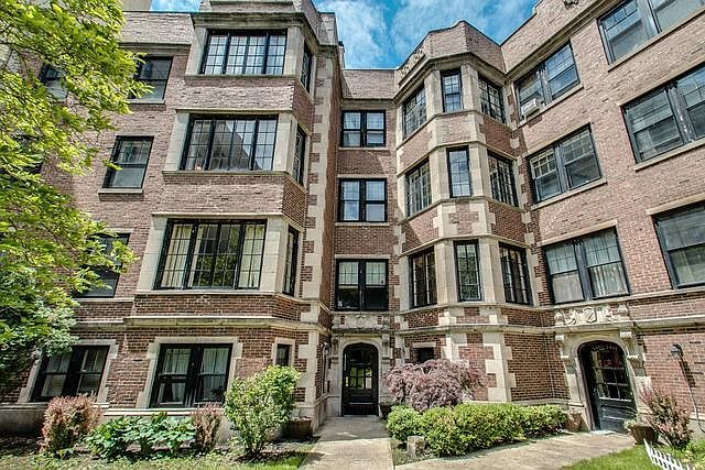 1st image of 5466 S Cornell Ave APT 2C