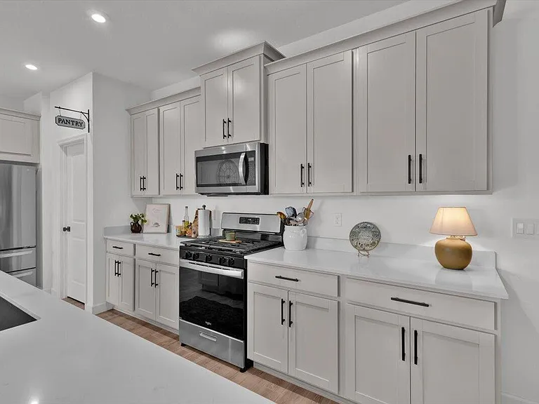 14047 SW Safi Ter — Photo 11