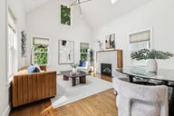 Robinson St-1505-006.jpg