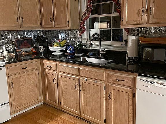 New granite countertops