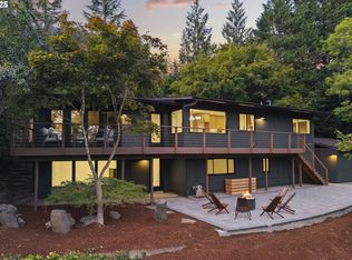 1525 SW Martha St, Portland, OR 97239