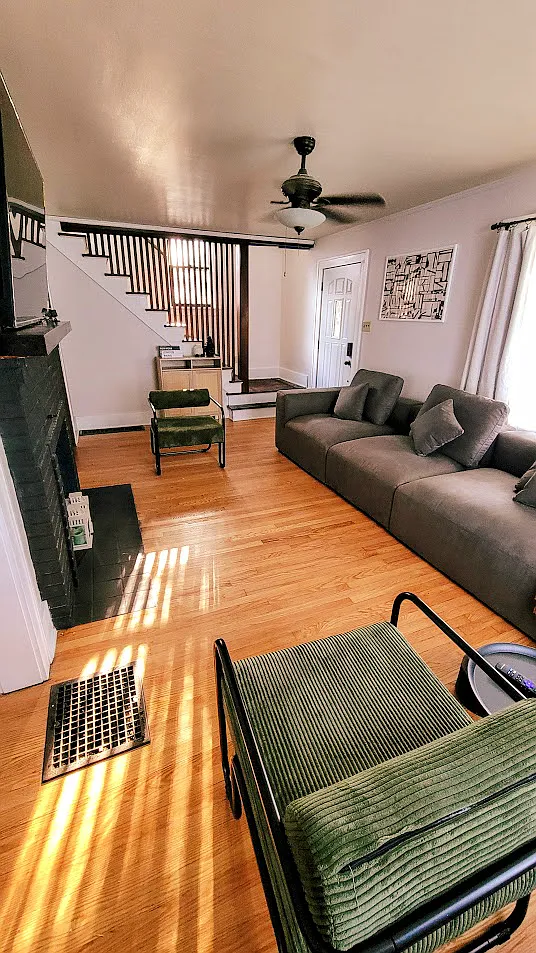 4 bed, 1872 sqft, $2,500 — Photo 4