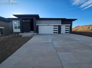 7920 Desert Wrangler Dr, Colorado Springs, CO 80908