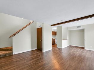 717 Fairmont Dr, Bloomington, IL 61704