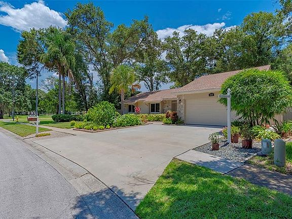 2nd image of 3044 Tall Pine Dr