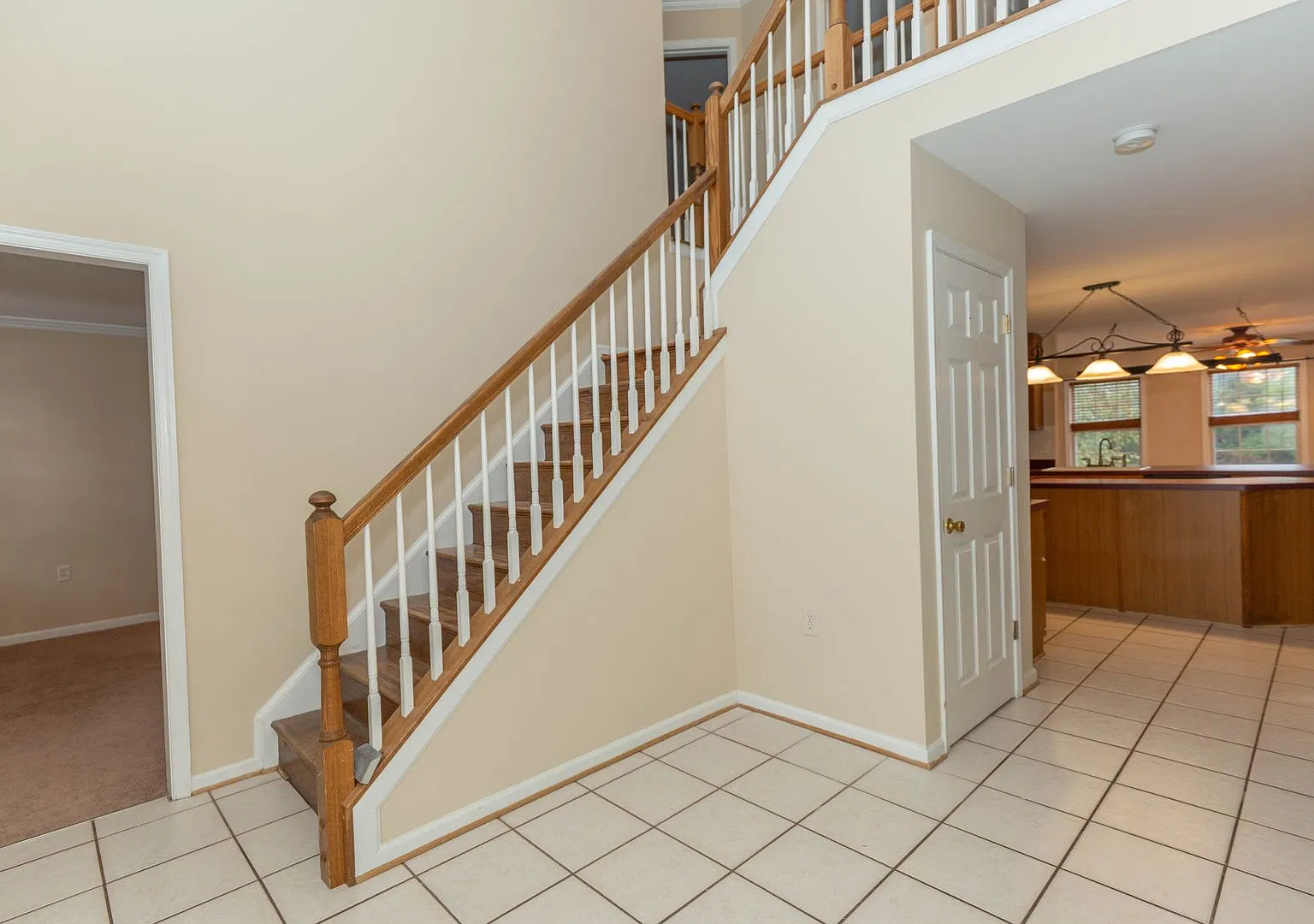 4 bed, 2.5 bath Single Family Home in Charles Town's Locust Hill Community — Photo 3