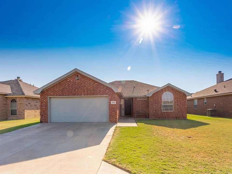 1511 Nottingham Ave, Wolfforth, TX 79382 Zillow