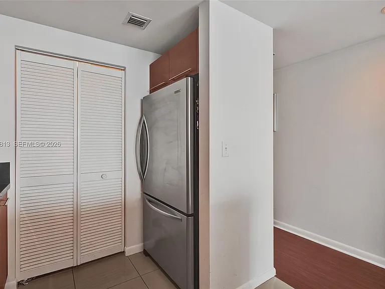 253 NE 2nd St #3304 — Photo 20