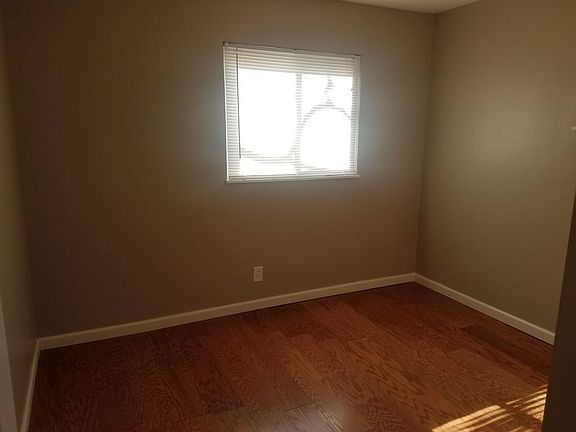 2nd image of 4613 Vanguard Ave
