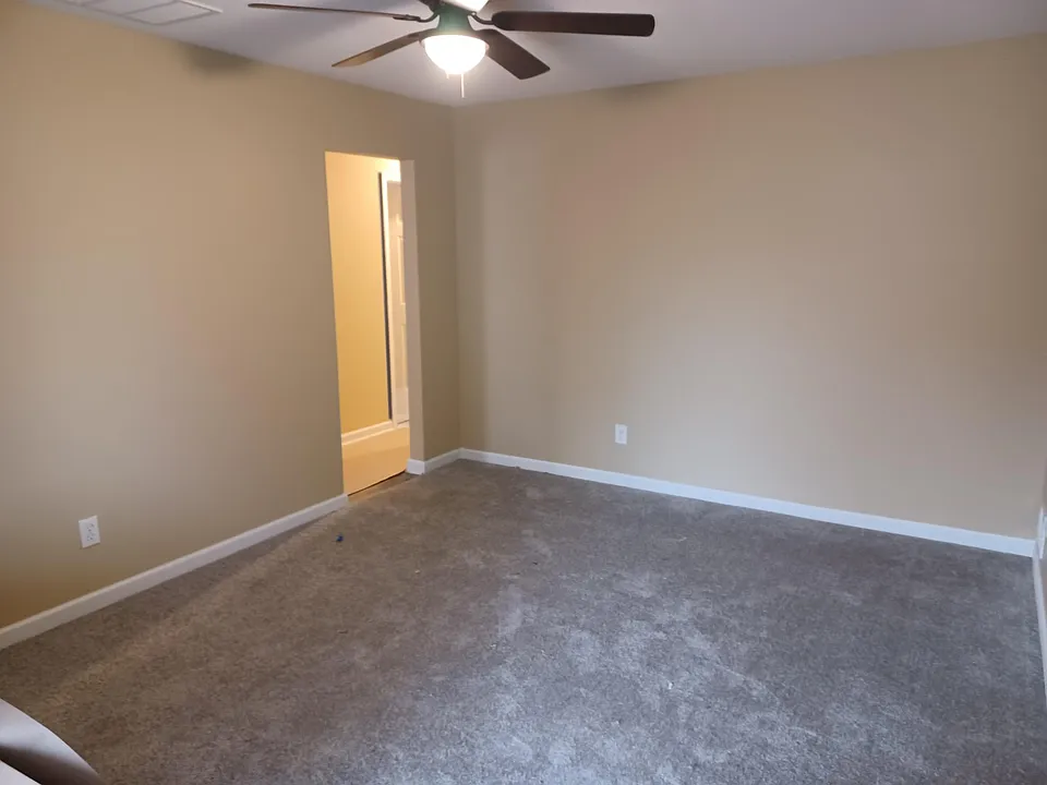 4131 La Salle Ave