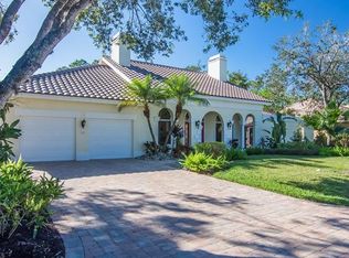 197 Edgemere Way S, Naples, FL 34105
