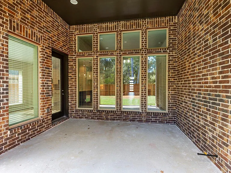 7314 Grandview Meadow Dr — Photo 30