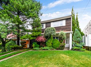 457 Mountainview Ave, Staten Island, NY 10314