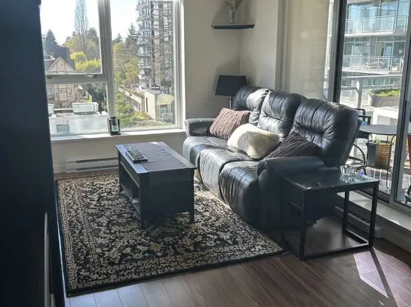 13325 102a Ave, Surrey, BC