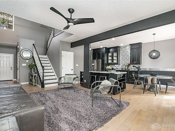 5th image of 3853 Thorngate Dr