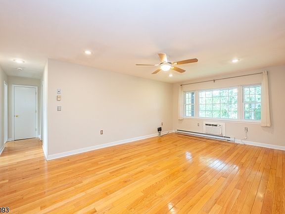 2nd image of 206 Main St #74B
