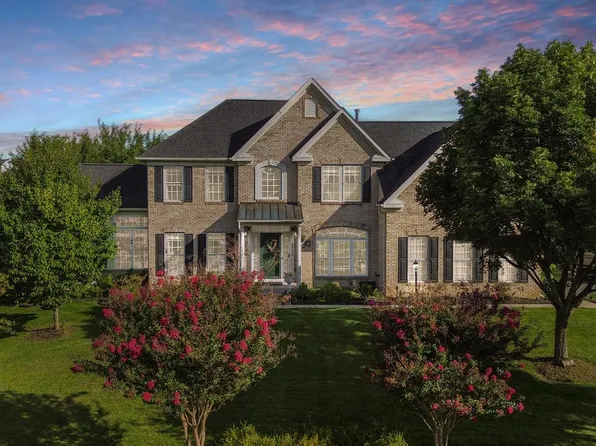 3775 Spicebush Dr, Frederick, MD 21704