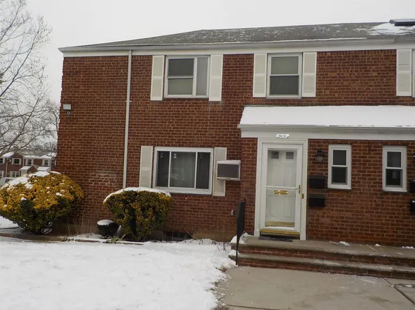 254-18 73rd Road #GV68B7-2, Glen Oaks, NY 11004