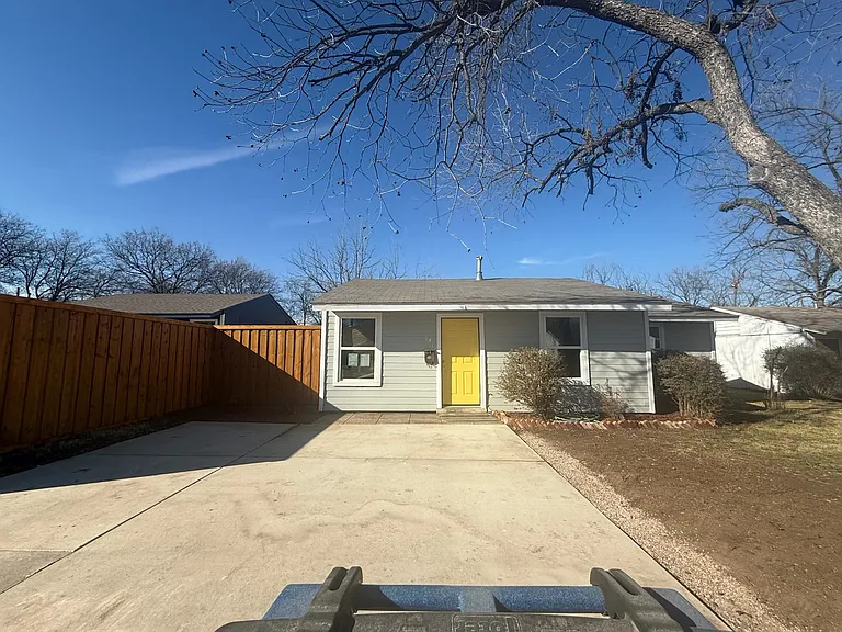 3911 Orlando Ct #1 — Photo 10