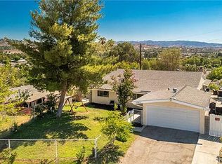 27815 Tambora Dr, Santa Clarita, CA 91351