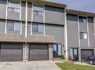 135 Chalmers St S #18, Cambridge, ON N1R 6M2