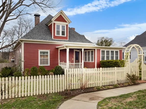 106 High St, Portland, TN 37148