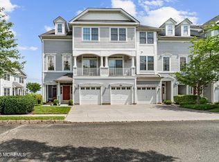 36 Golden Eye Ln, Port Monmouth, NJ 07758