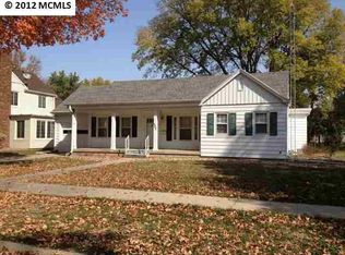 507 S Vermont Ave, Mason City, IA 50401