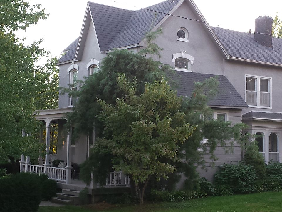 Nearly double corner lot