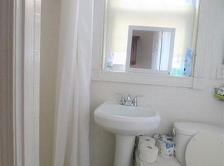19 Putnam Ave #1, Cambridge, MA 02139