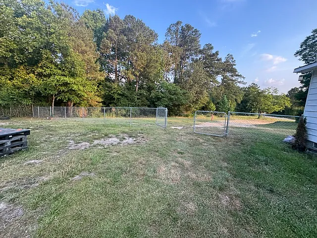3940 Sandclay Rd — Photo 16